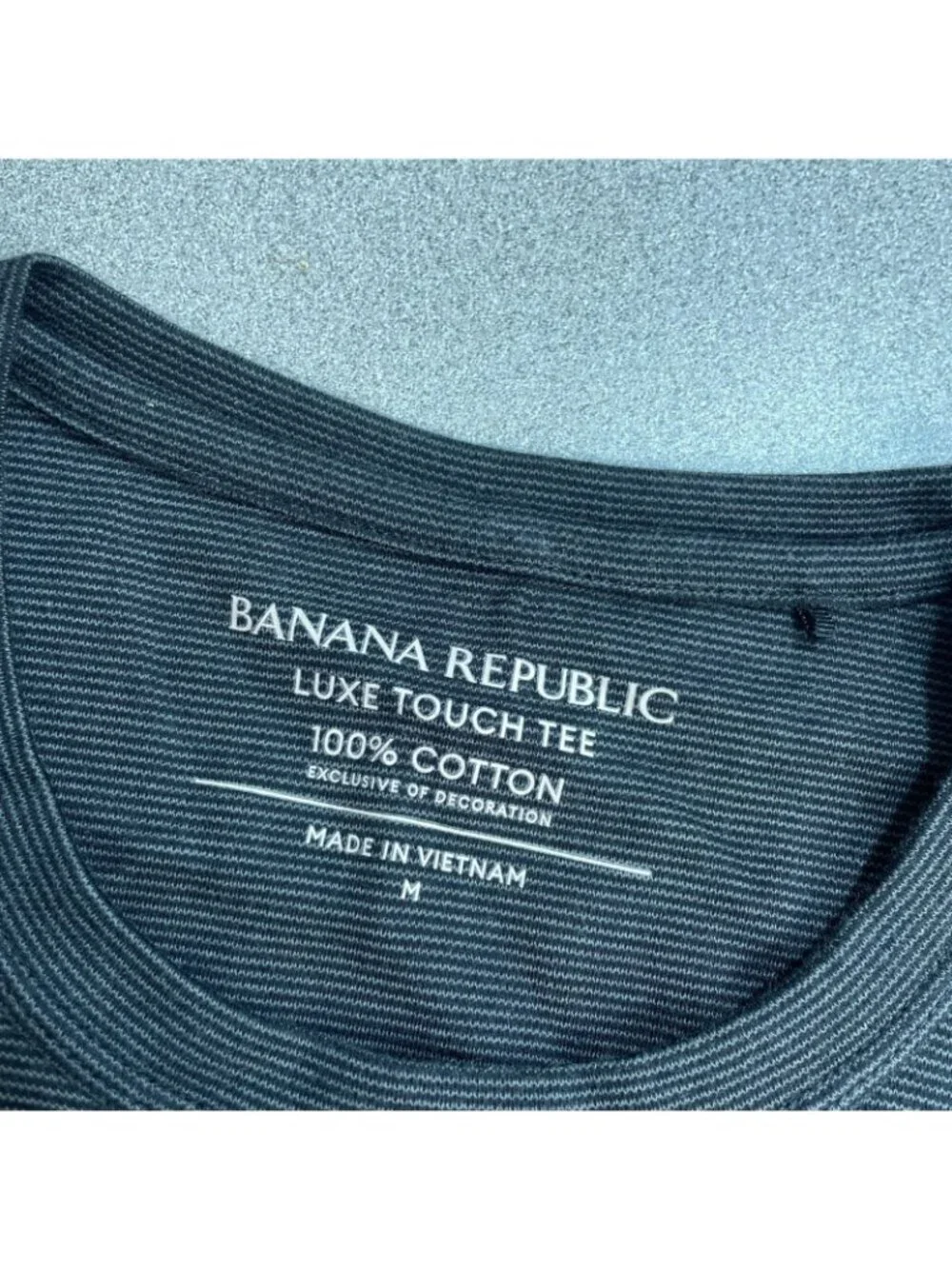 NWOT Banana Republic Men's M Luxe Touch Tee Shirt 100% Cotton Black Striped